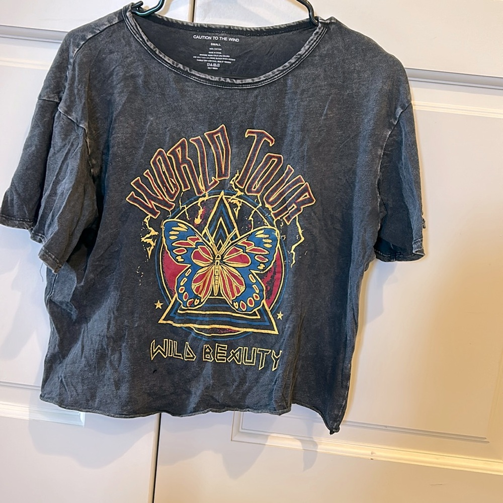 Oversized vintage t-shirt Urban Outfitters Caution To the Wind world tour